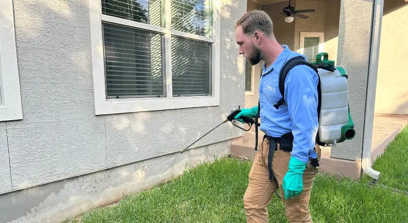 Anadolu Yakası İlaçlama Hizmeti 2 İstanbul Anadolu Yakası’nda Profesyonel İlaçlama Hizmeti: Ofis, Fabrika, İşyeri, Okul ve Otel İlaçlamaları